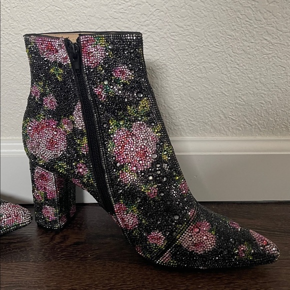 Betsey Johnson Women's Sb-Cady Ankle Boot Size 11 - Picture 7 of 16